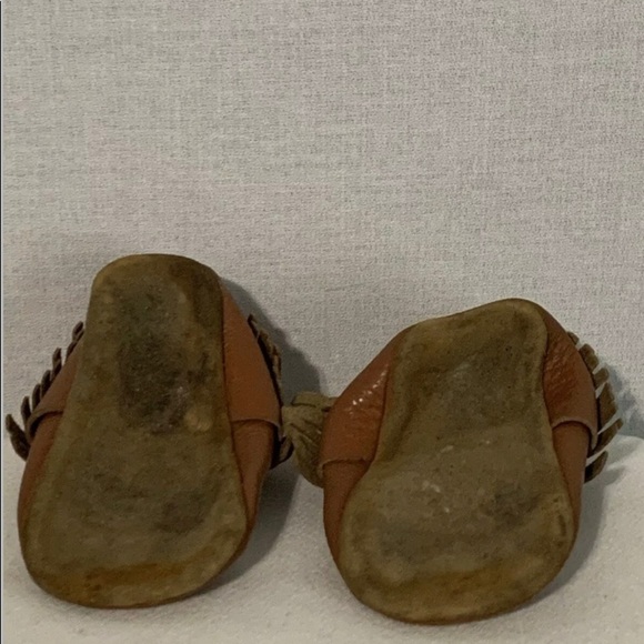 Leather Moccasins Baby Toddler Sz 4 Tan White Shoes "I CAN ACCOMPLISH ANYTHING" - Picture 6 of 7